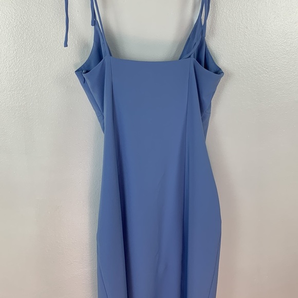 REVOLVE Camila Coelho Aaliyah Midi Dress in Periwinkle Blue Size M - Picture 7 of 7